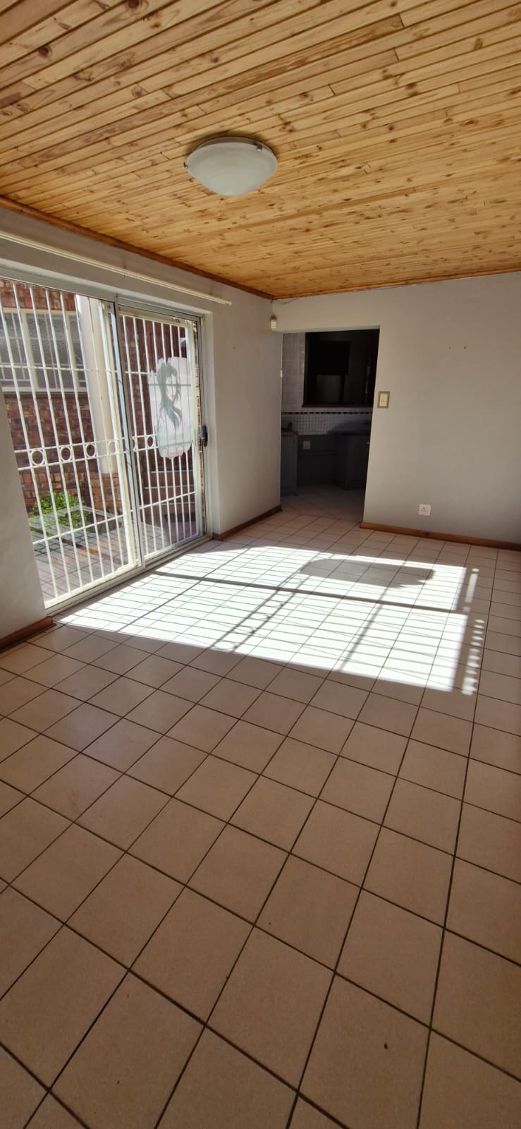 To Let 3 Bedroom Property for Rent in Uitsig Free State
